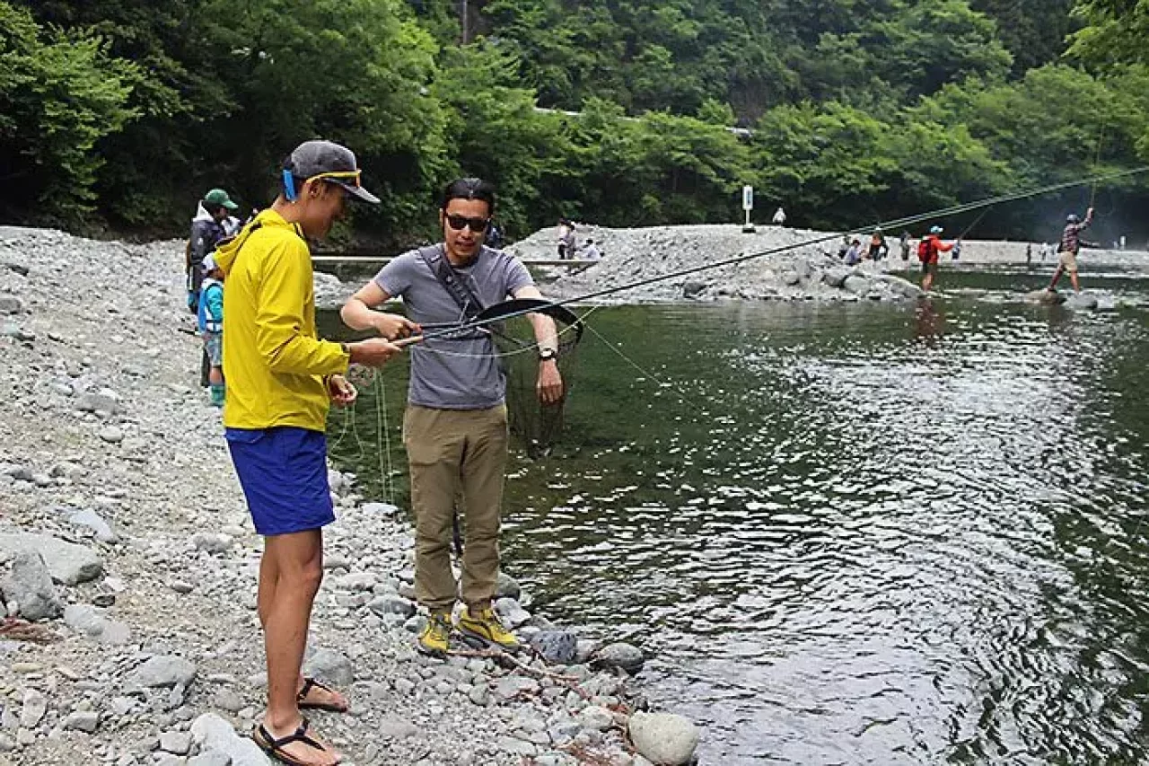 釣り上げた山屋さん