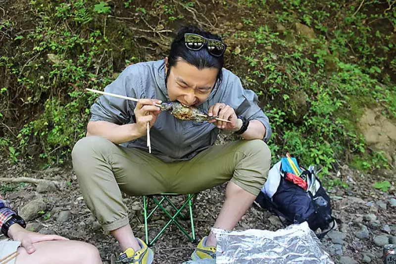 荒々しいマウンテカラ部