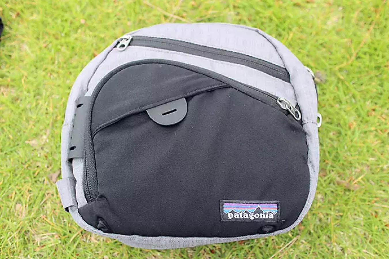 パタゴニア チェストバッグ 旅行時に小物類を収納