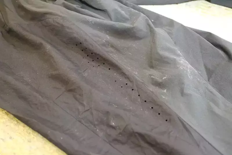 サロモン ハイブリットパンツ