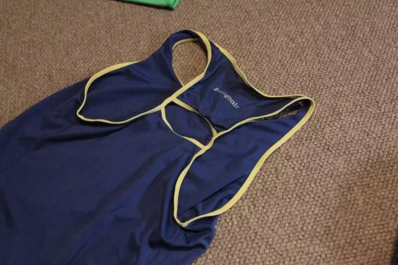 パタゴニアのTシャツに思い出をプラス