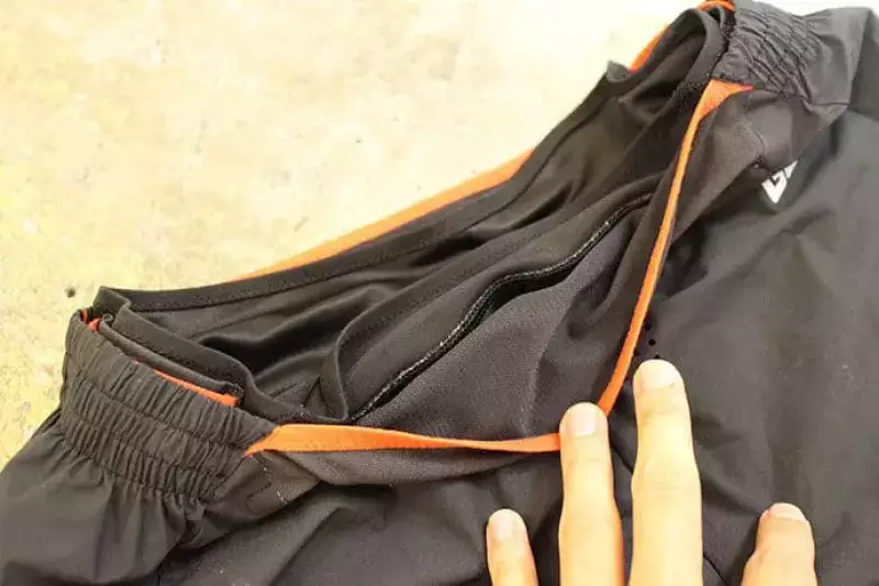 サロモン エスラボ「センスショーツ」