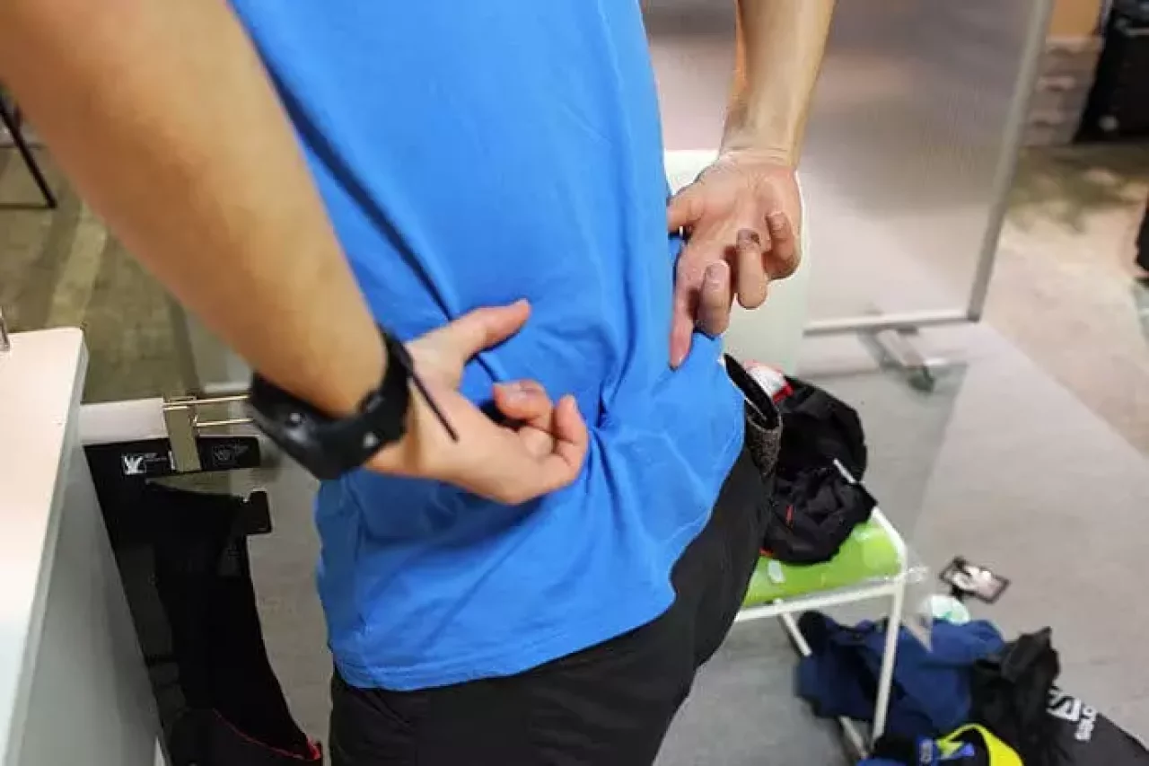 ゴンテックス テーピング