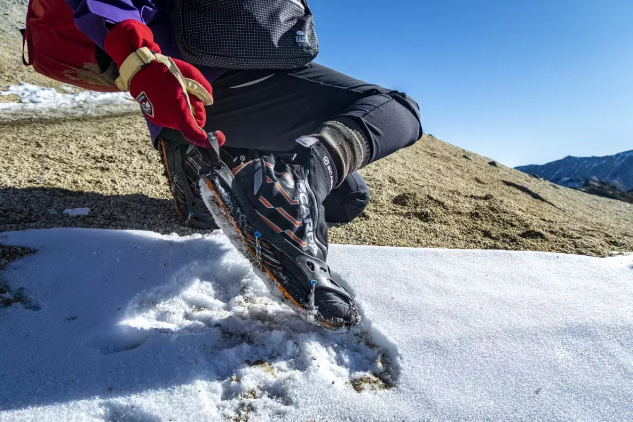 チェーンアイゼン装着方法