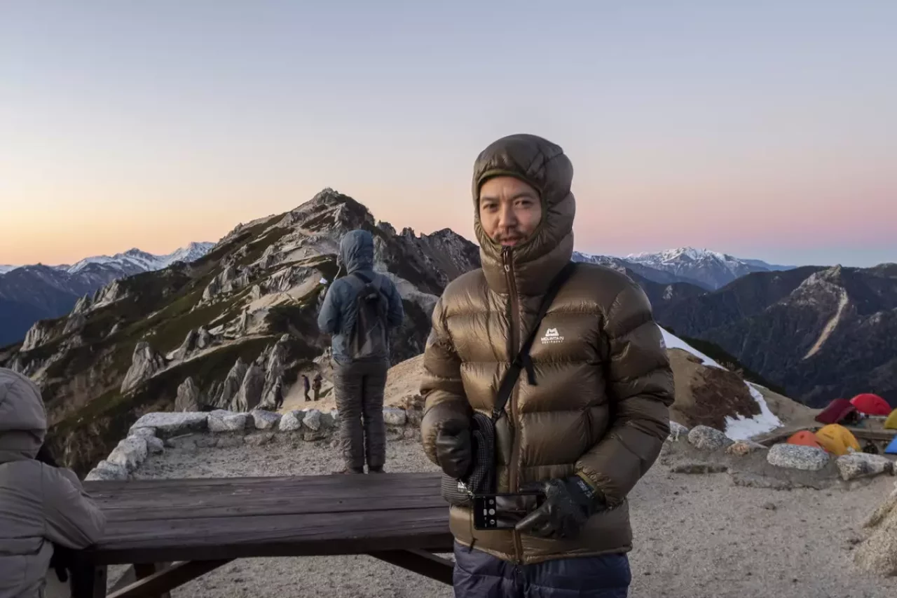 マウンテンイクイップメント ダウンジャケット