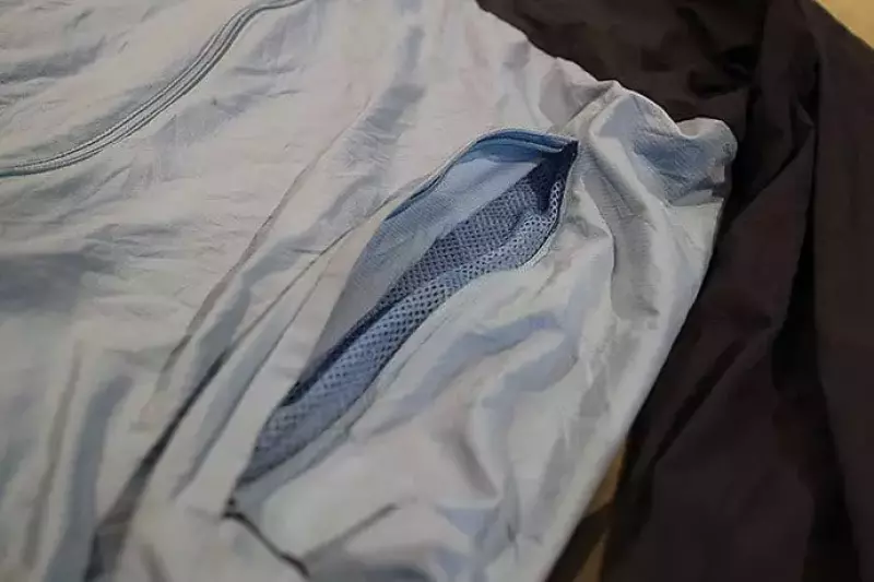 ザ・ノース・フェイス スワローテイルフーディ