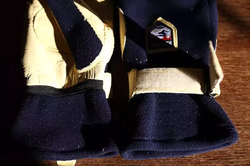 ヘストラグローブ ウィンド ストッパー アクティブ