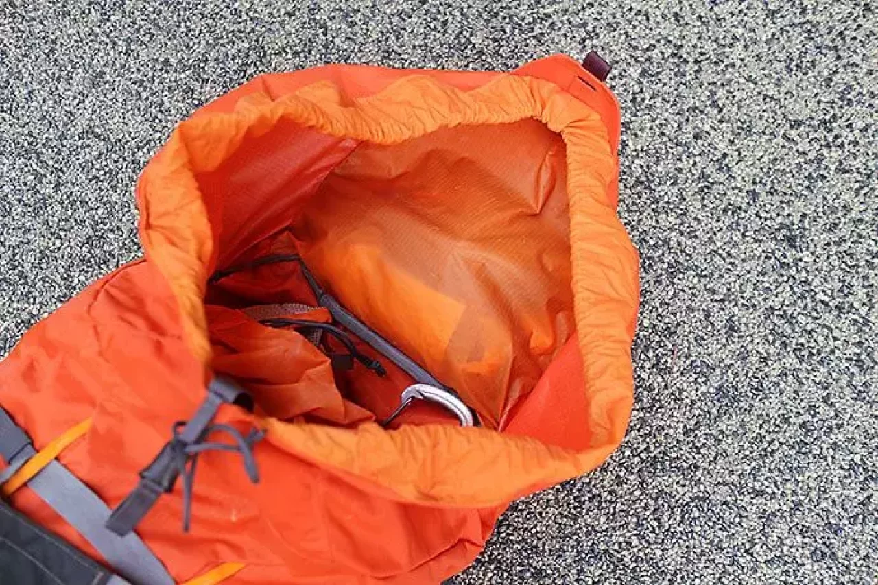 パタゴニア アセンジョニスト45