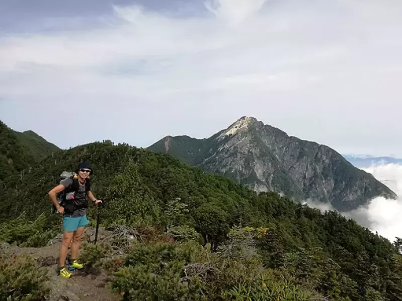 アサヨ峰
