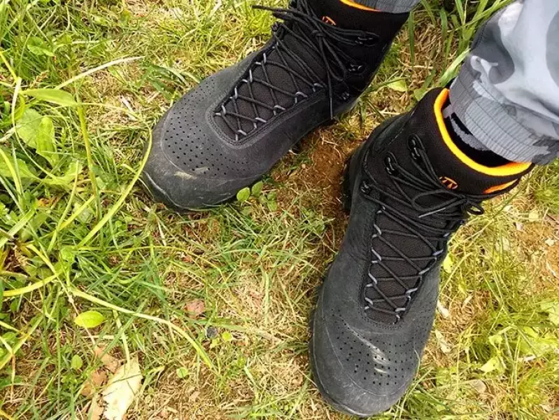 パーソナライズされた登山靴