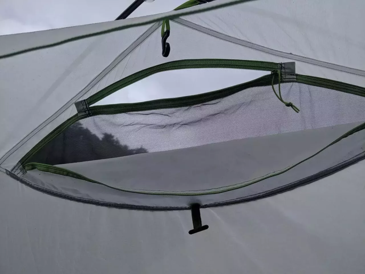 山岳用テントNEMO TANI1Pのベンチレーション