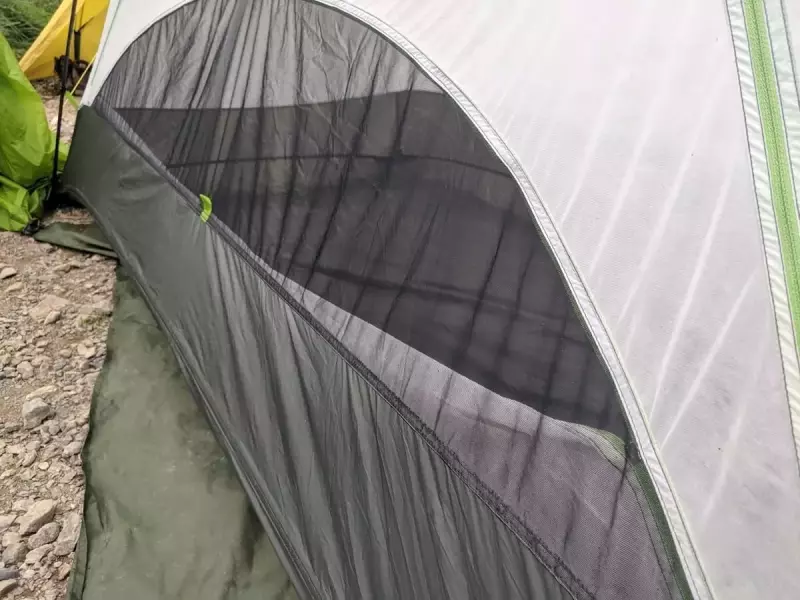 山岳用テントNEMO TANI1Pのベンチレーション