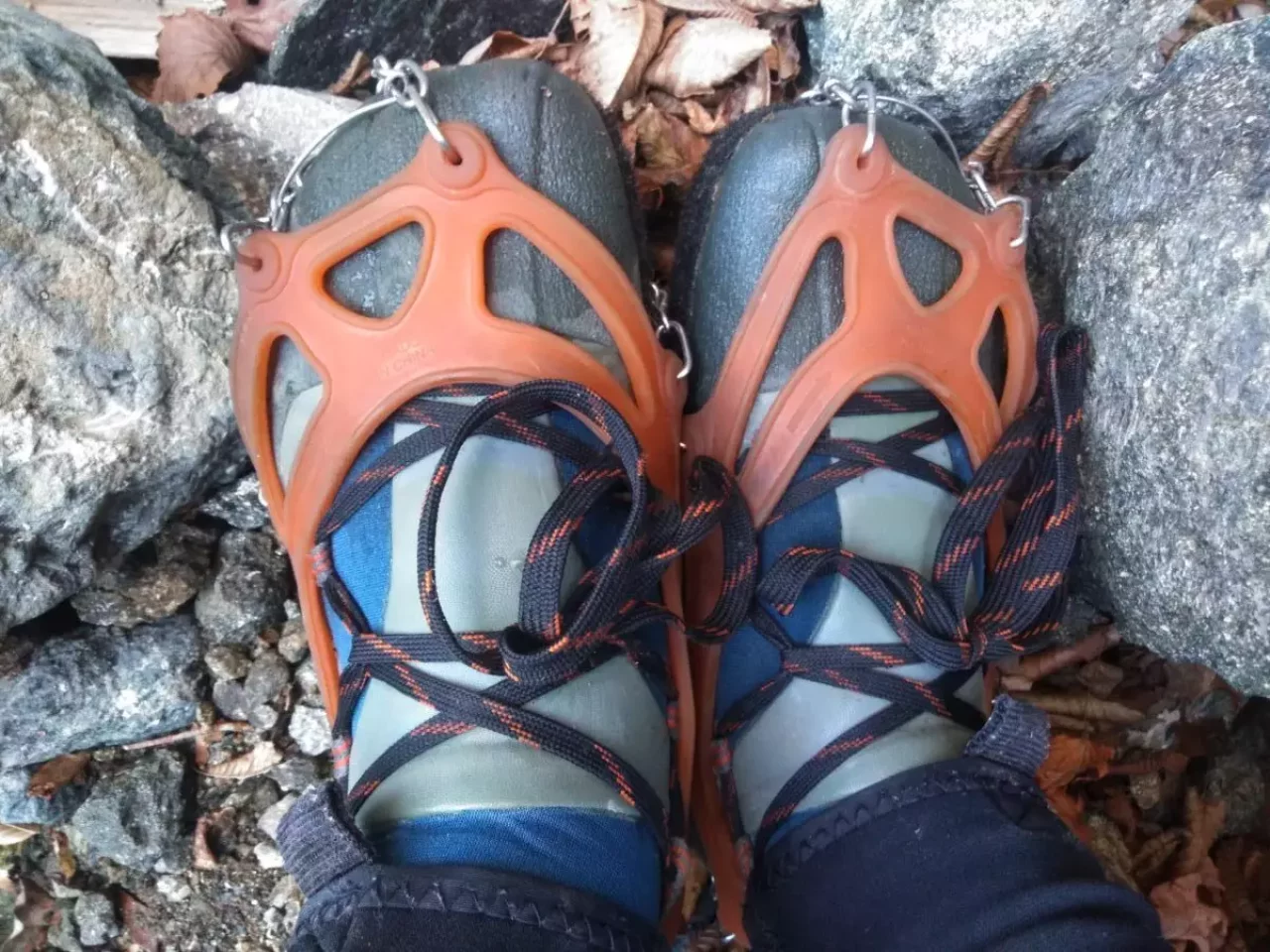 沢登りの魅力 チェーンスパイク