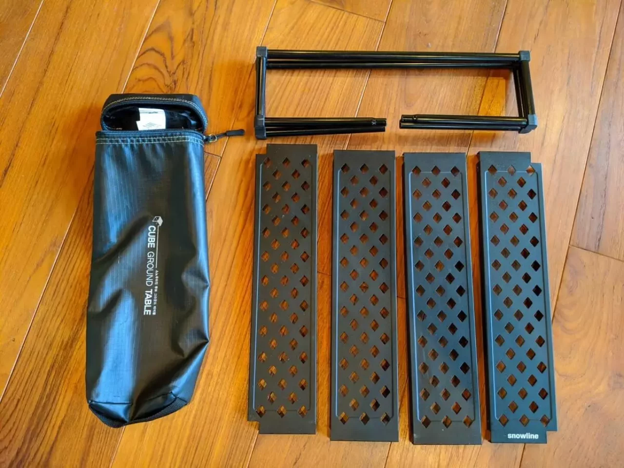 軽量テーブル snowlineキューブグラウンドテーブル