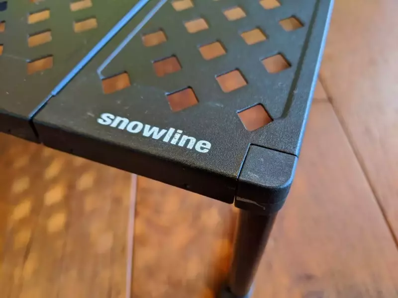 軽量テーブル snowlineキューブグラウンドテーブル