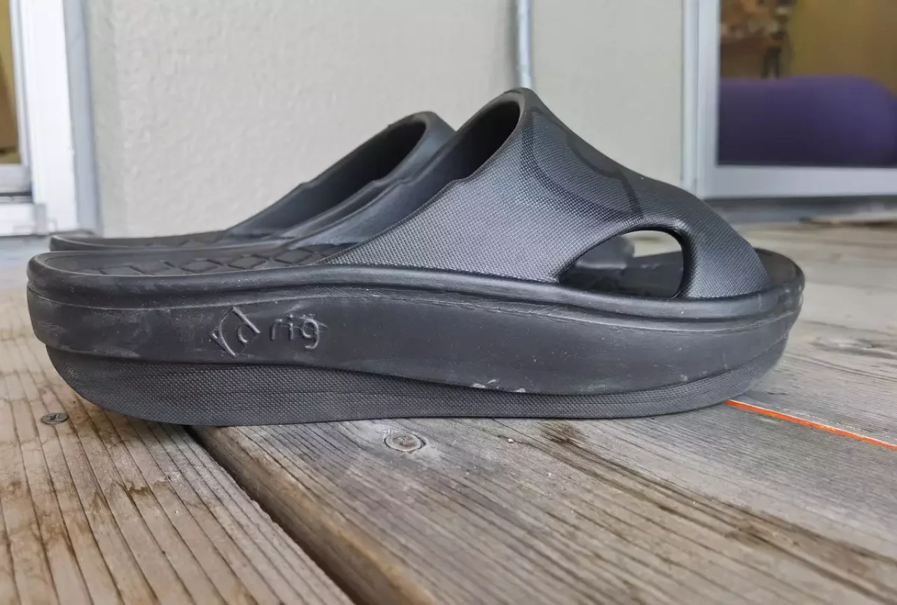 リカバリーサンダルrigのソール