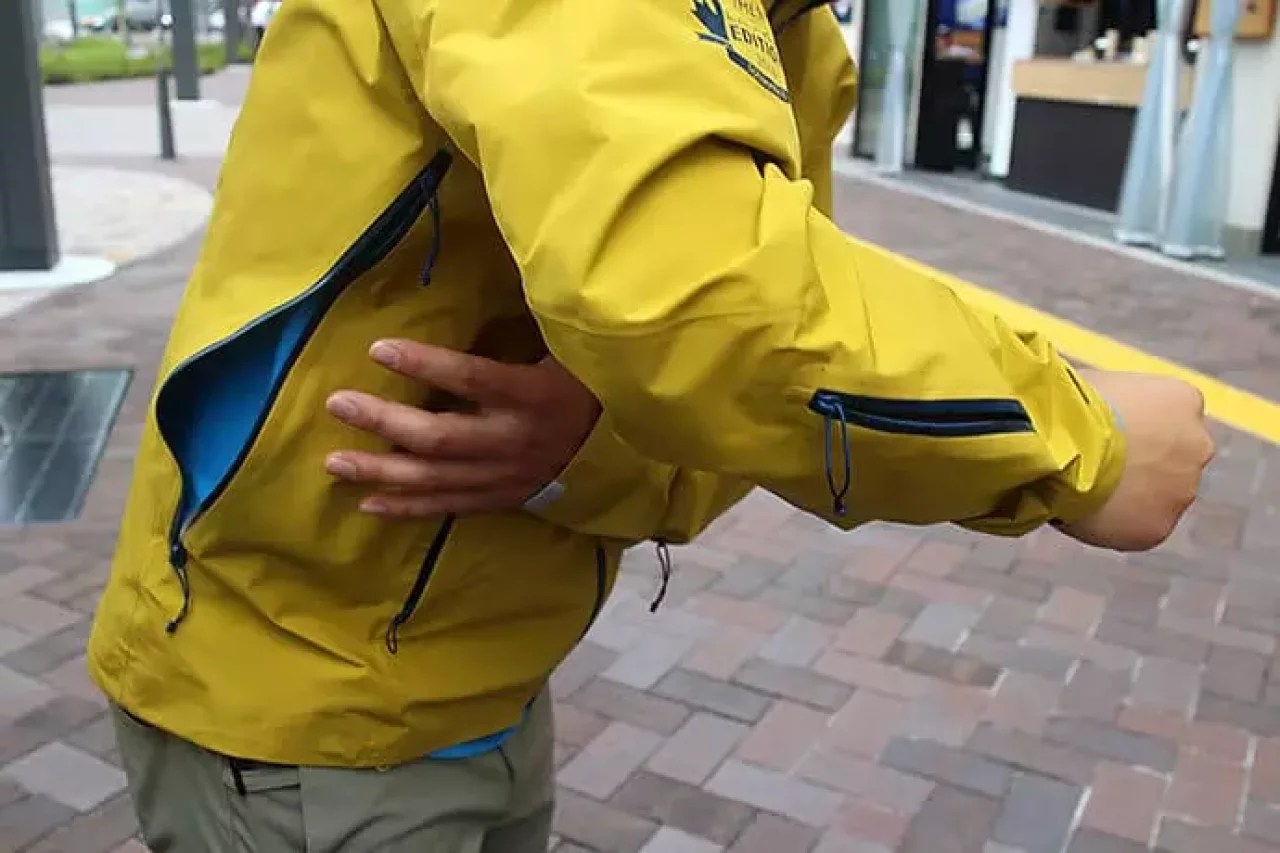 7mesh(セブンメッシュ) レベレーションジャケット