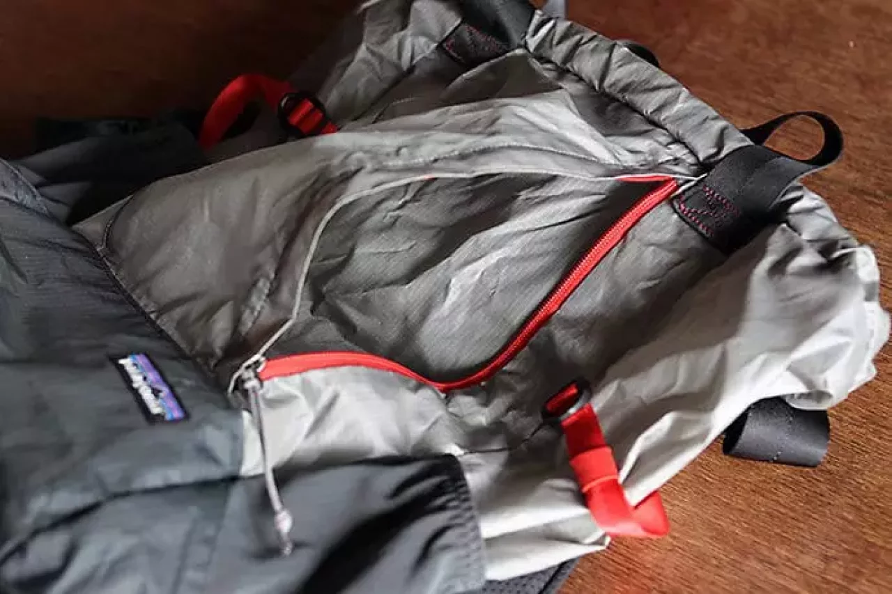 パタゴニア ライトウェイト・トラベルトートパック22