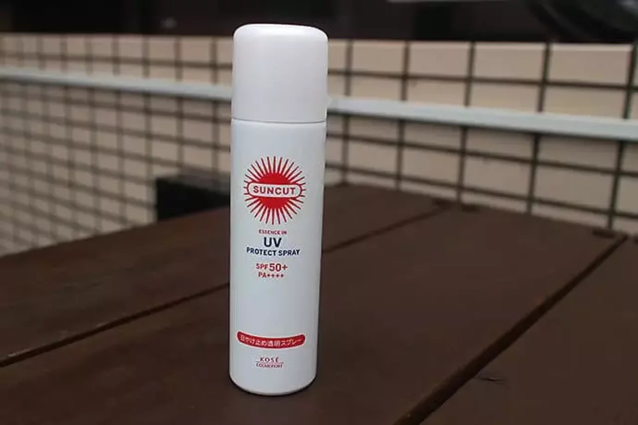 KOSEのサンカット