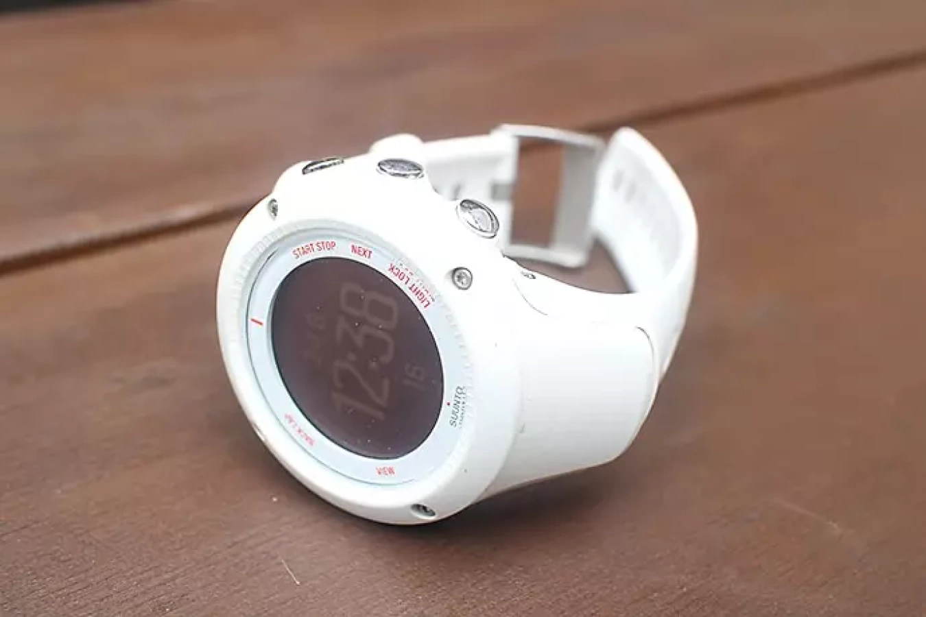 登山用時計スント アンビット3 トレランとの相性抜群