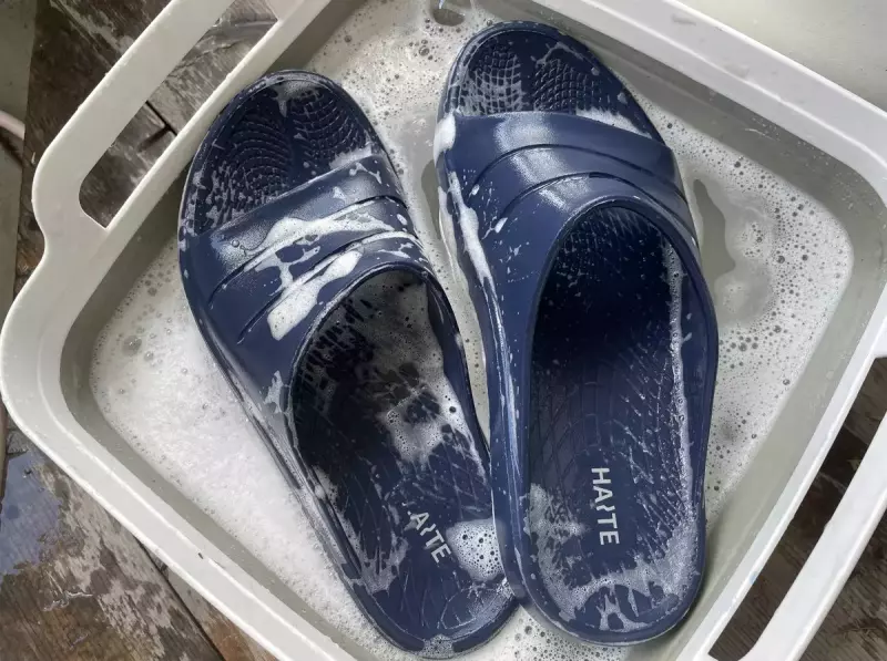 お手入れは中性洗剤で洗って陰干しするだけ