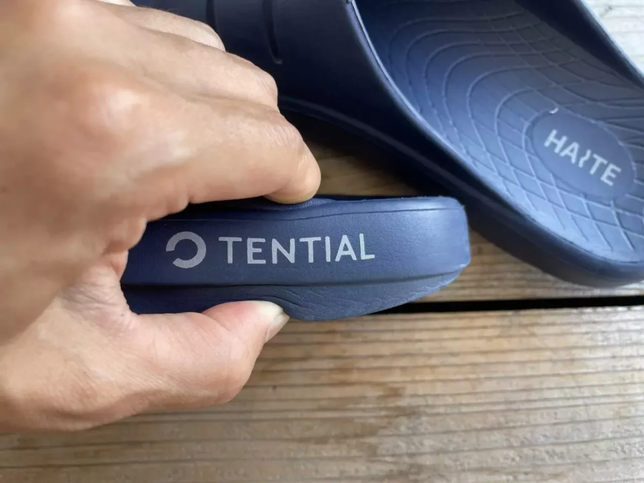 リカバリーサンダル 独自のEVA配合比率によるクッション性