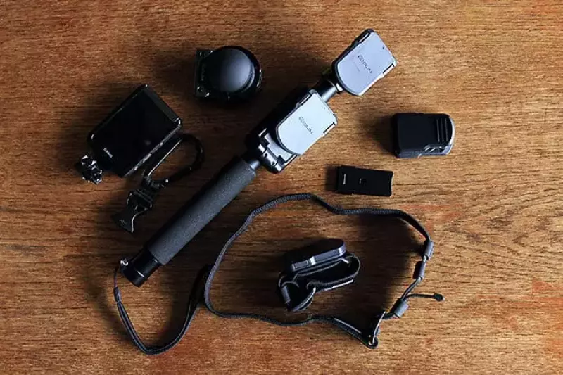 アウトドアカメラ『カシオ EX-FR200』