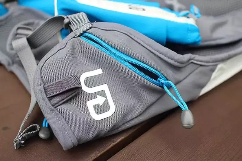 アルティメイトディレクション ランナーズベスト