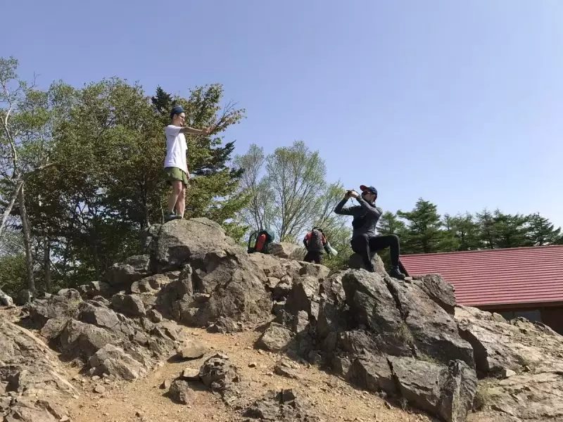 雲取山 登山ルート お祭り~三条の湯~雲取山~鴨沢|登山レポート|レポート|山のコト|登山・トレラン・山スキーマガジン「山旅旅」