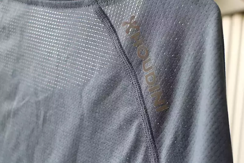 フーディニ ファストトラックTシャツ