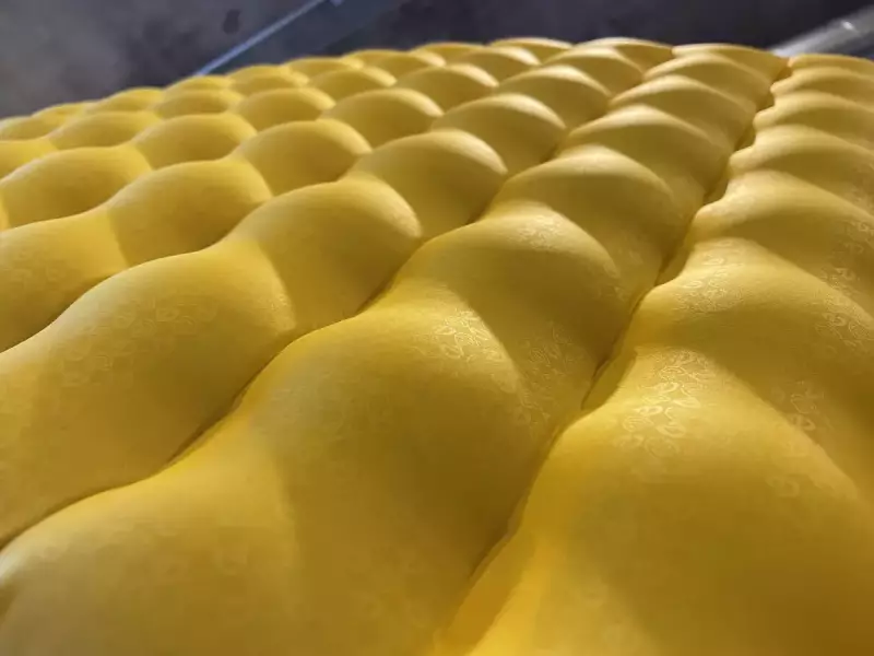 快適な寝心地を提供する特徴的な構造と素材