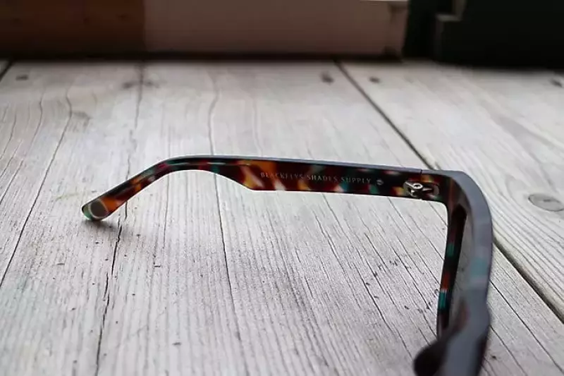 ブラックフライズ サングラス