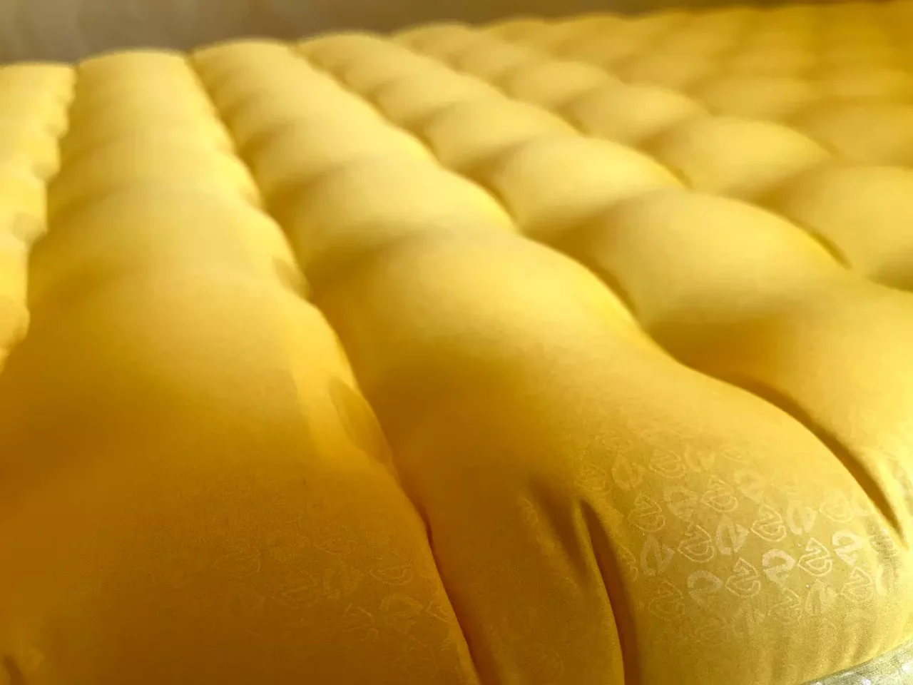 テントマット テンサー ミディアム マミー ニーモ 素材