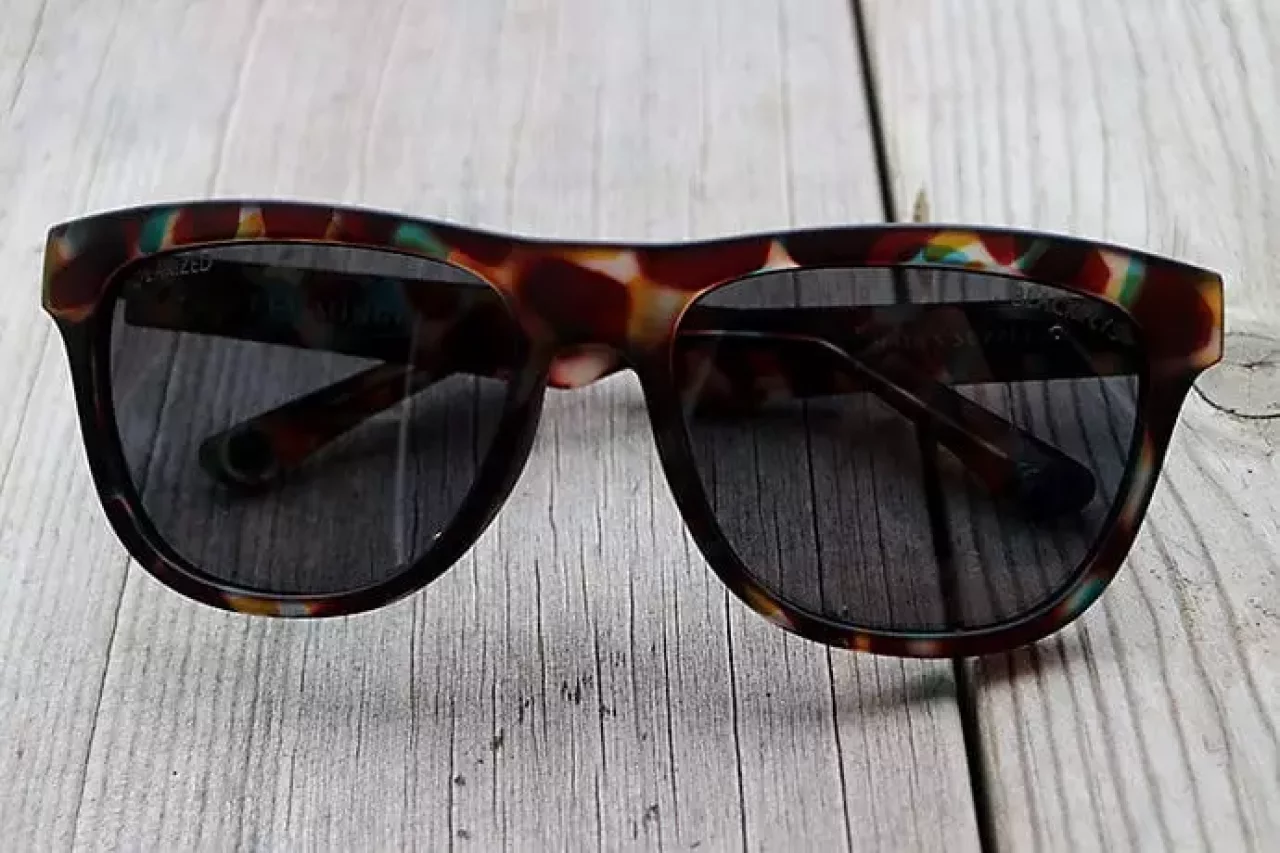 ブラックフライズ サングラス