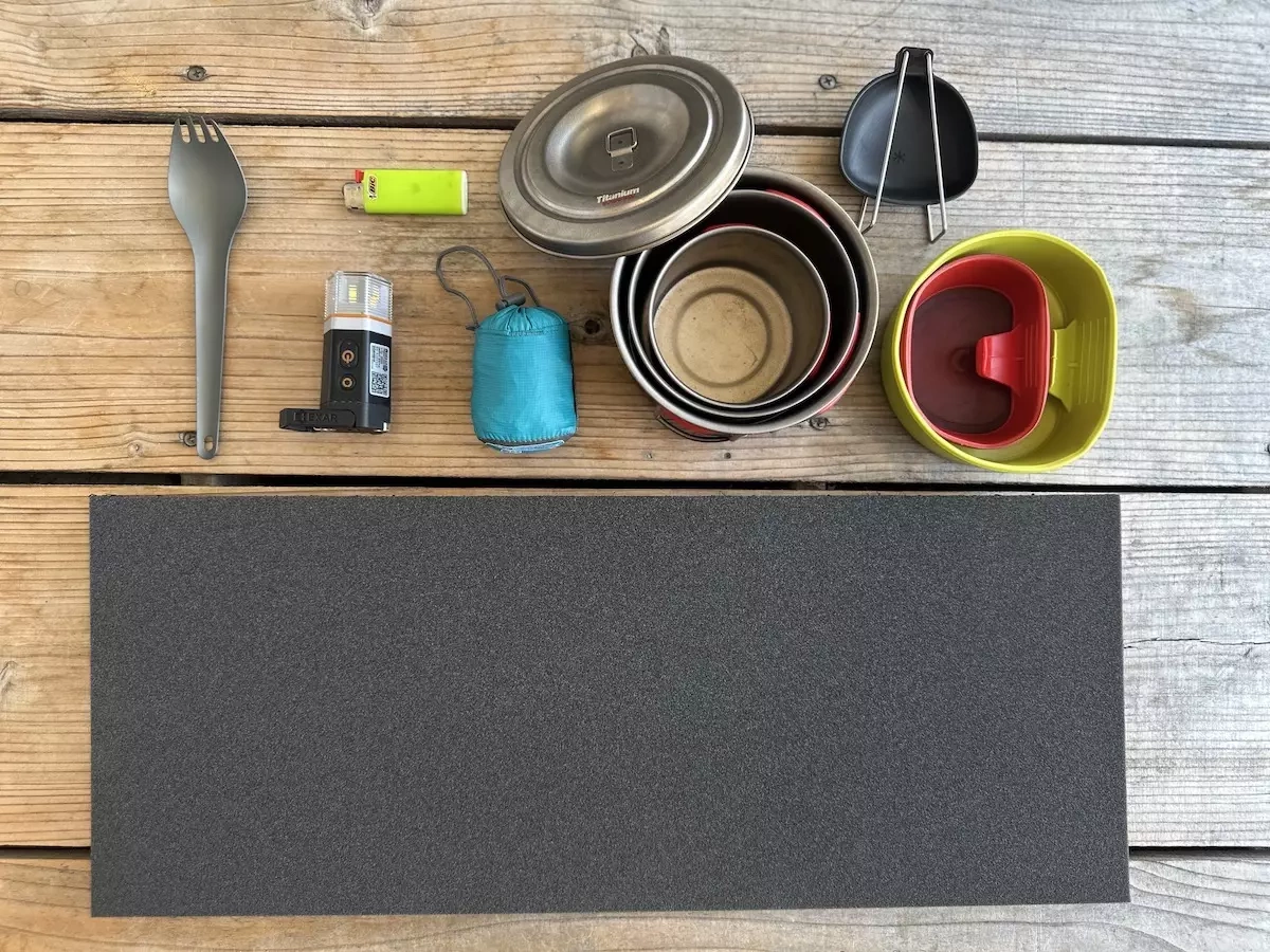 登山装備の軽量化におすすめ!コンパクト&軽量な登山であると便利なベストアイテムを紹介