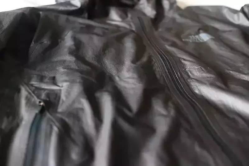 ザ・ノース・フェイス「ハイパーエアージャケット」