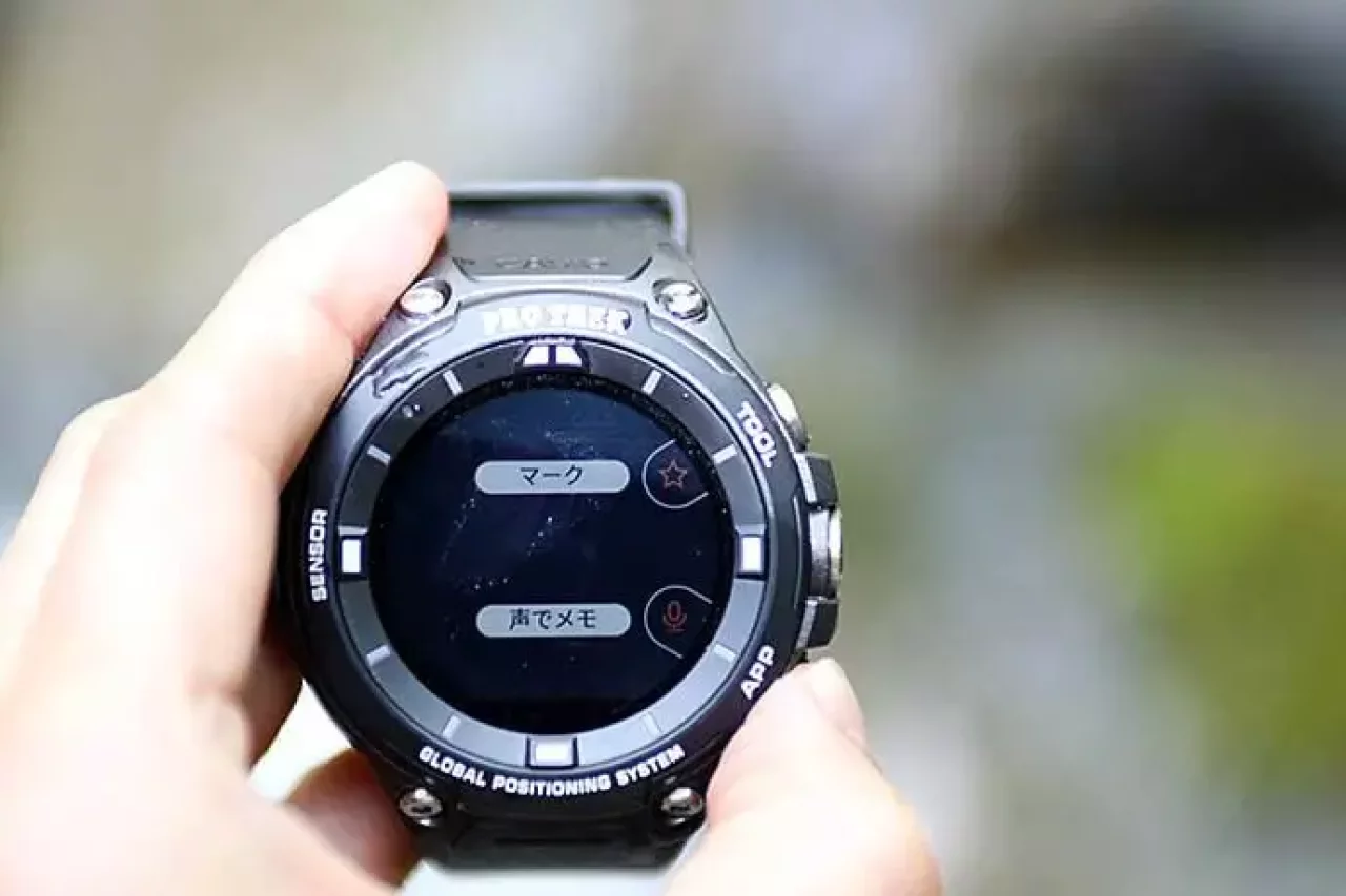 スマートウォッチ カシオプロトレック地図