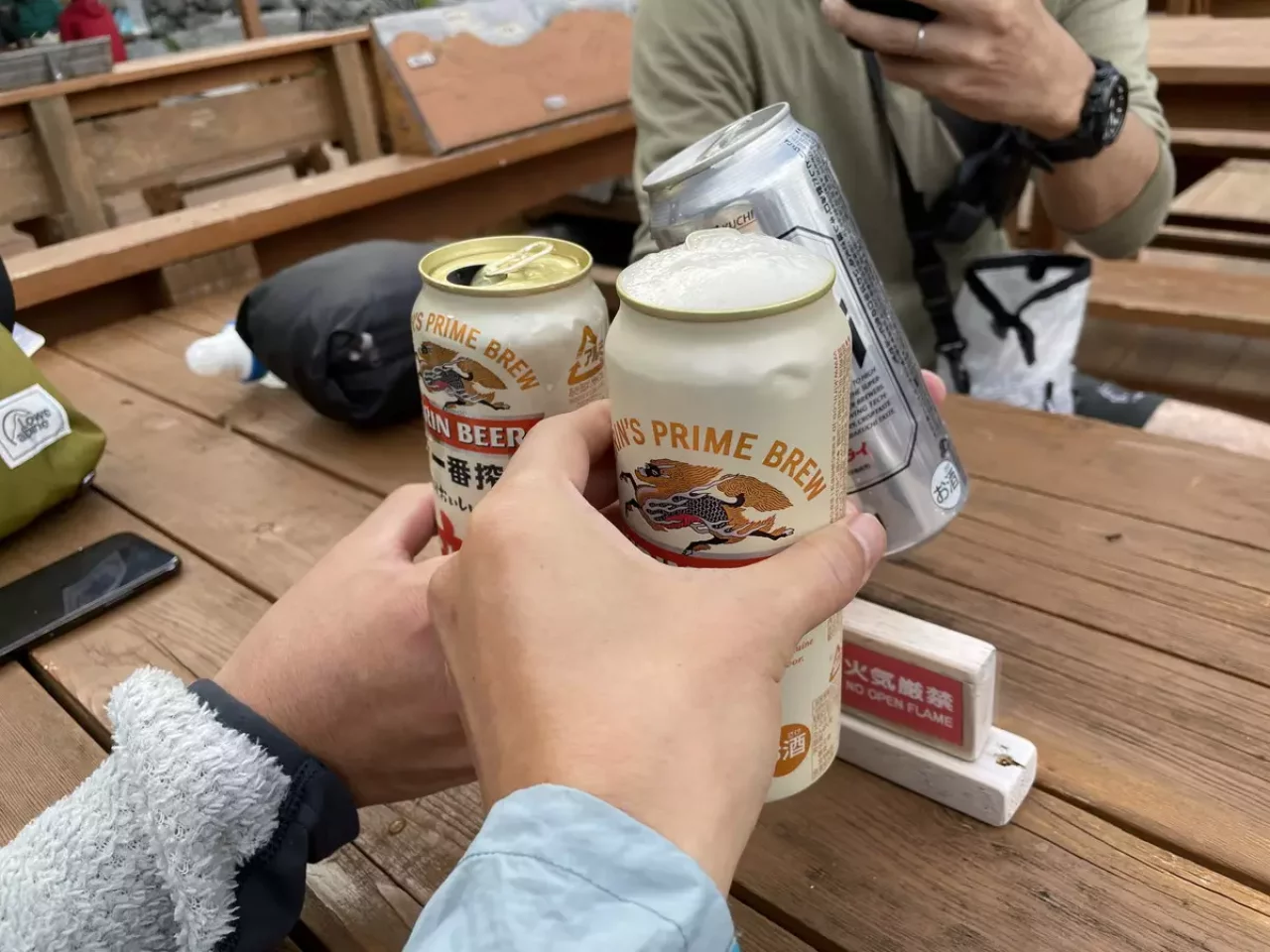 涸沢ヒュッテには眺望の良い休憩スペース