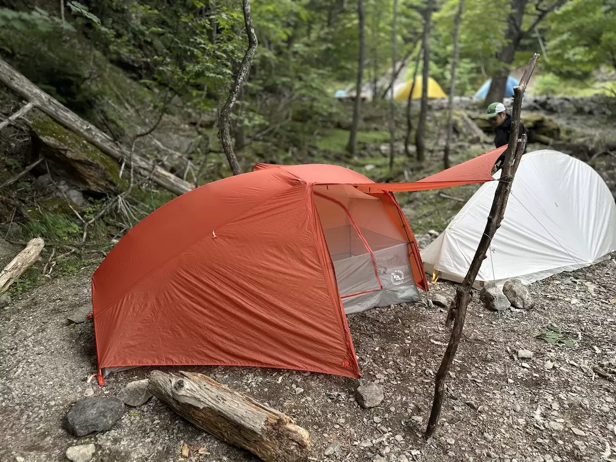 【レビュー】アメリカで人気ナンバーワンのビッグアグネスが誇るウルトラライトテント『コッパースプールHVUL1』