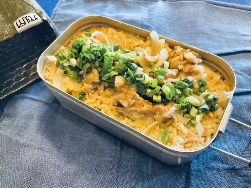 炊飯をして蒸らして完成