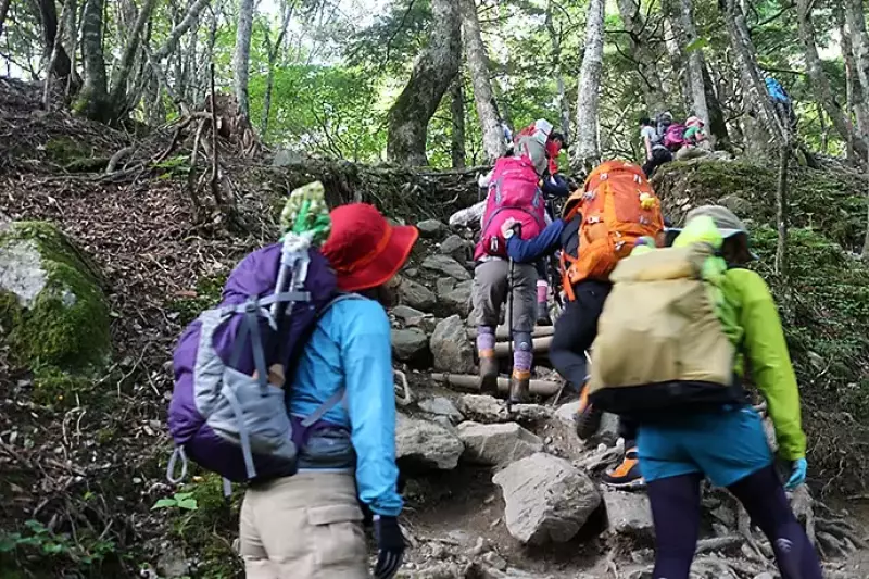 北岳までの登山道
