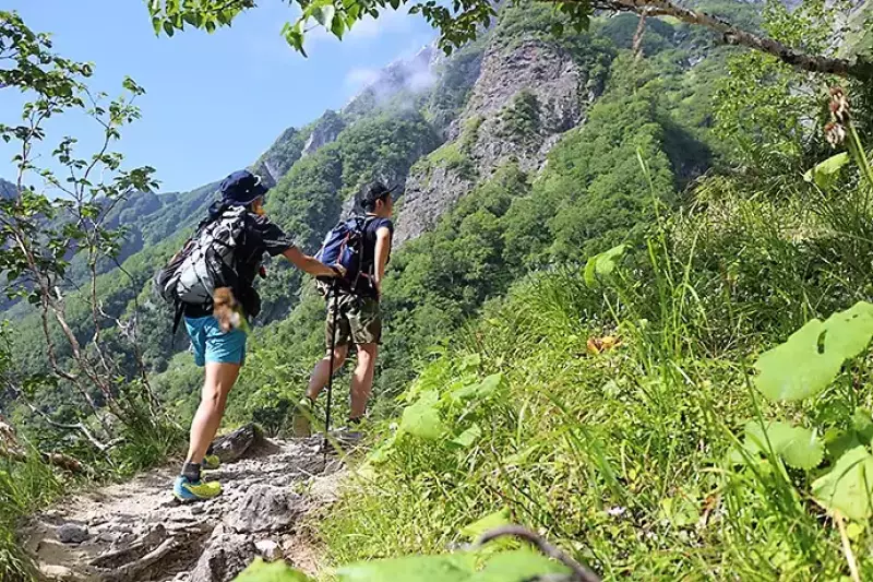 北岳までの登山道