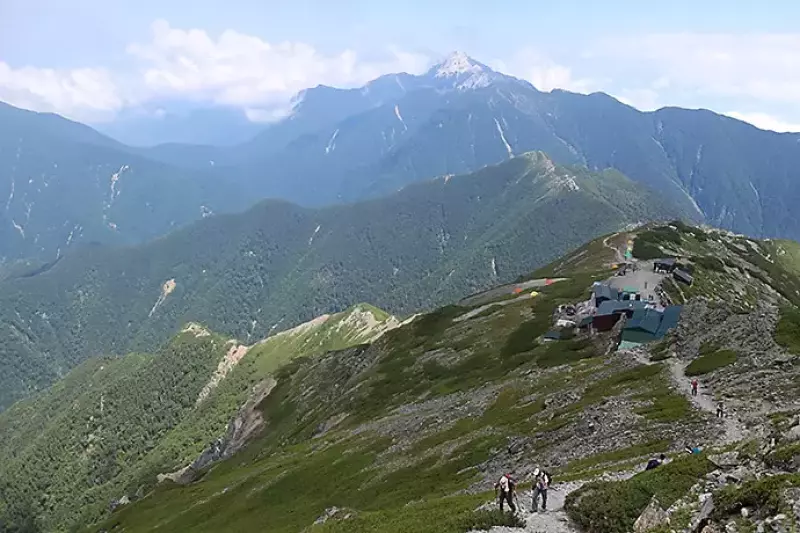 北岳までの登山道