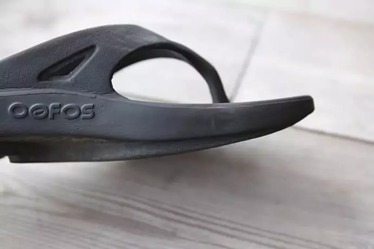リカバリーサンダル『OOFOS(ウーフォス)』