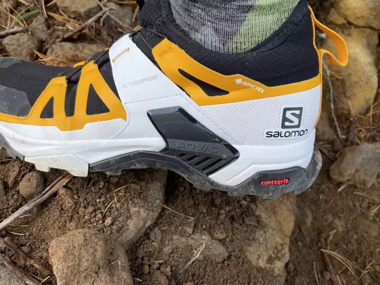 SALOMON X ULTRA PRO GORE-TEX 八ヶ岳登山レビュー ミッドソール