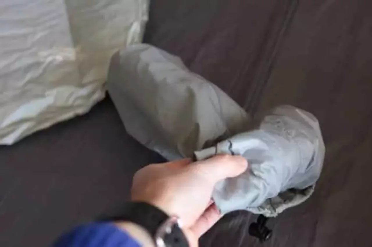 サーマレスト ネオエアーXサーモの膨張方法