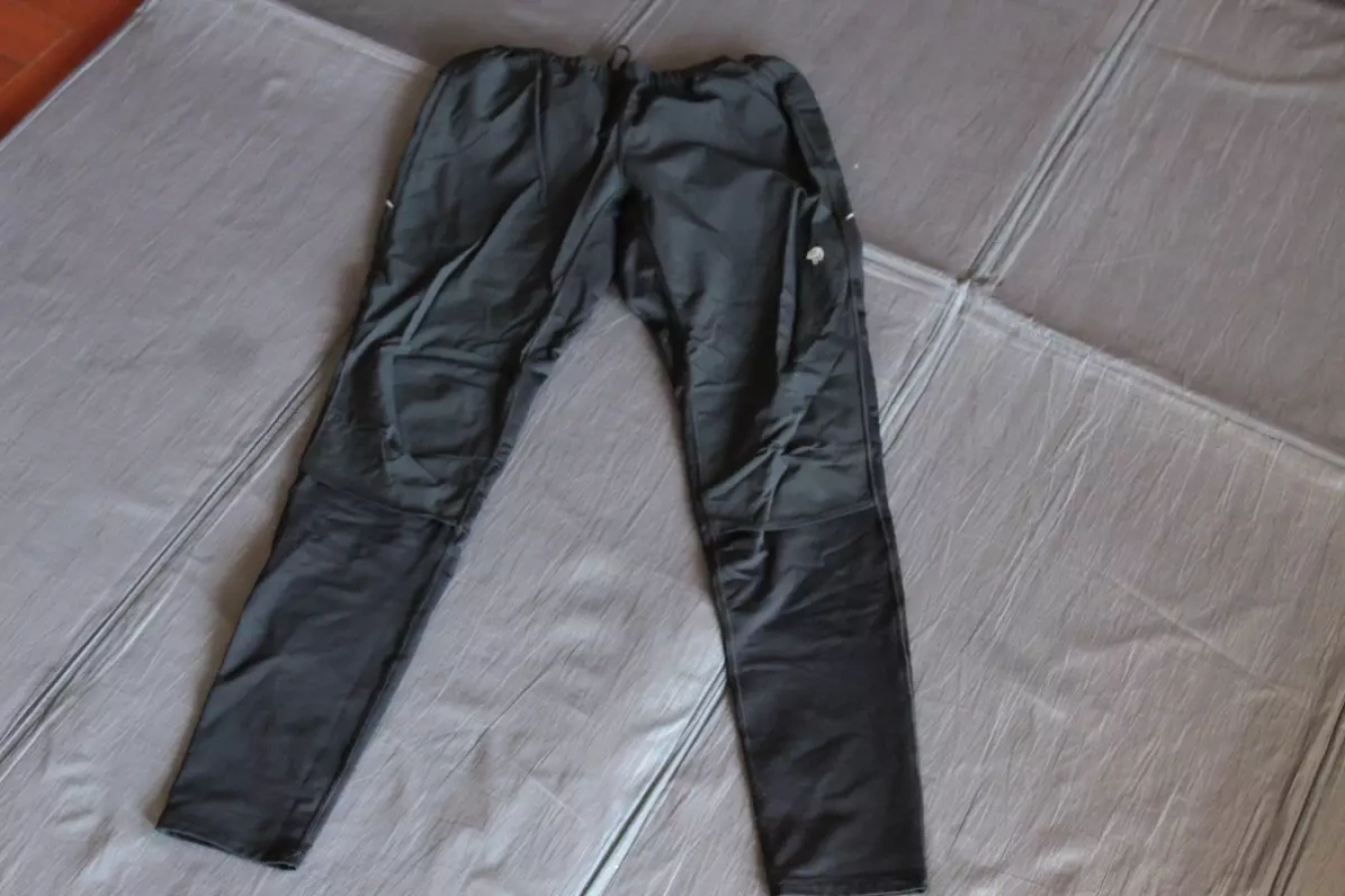 マウンテンハードウェア ビズルパワータイツ 寒い日のトレランに