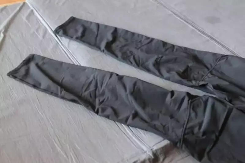 マウンテンハードウェア ビズルパワータイツ