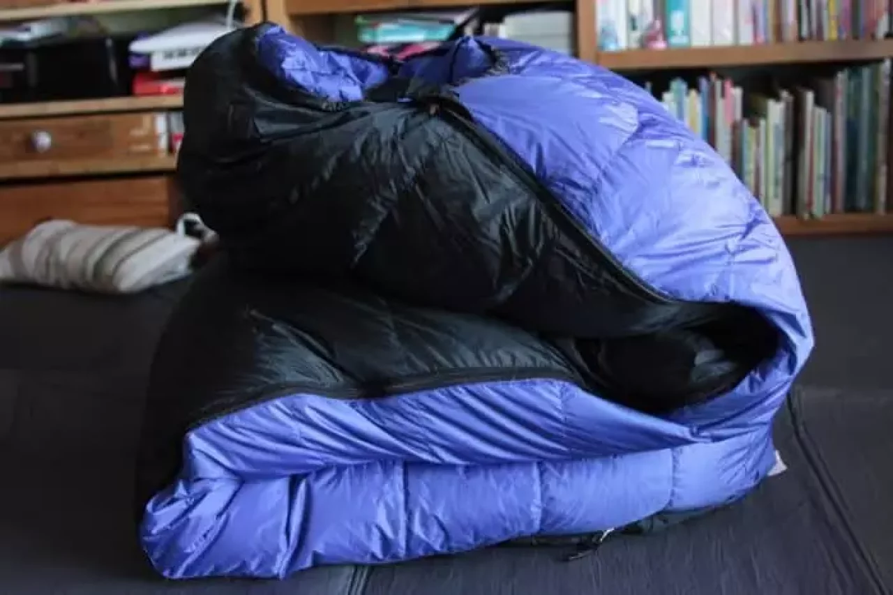 ウエスタンマウンテニアリング シュラフ