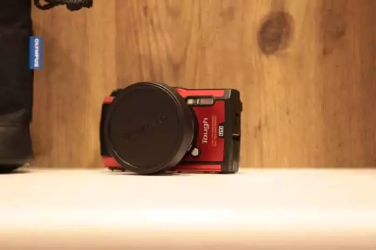 オリンパスのタフ